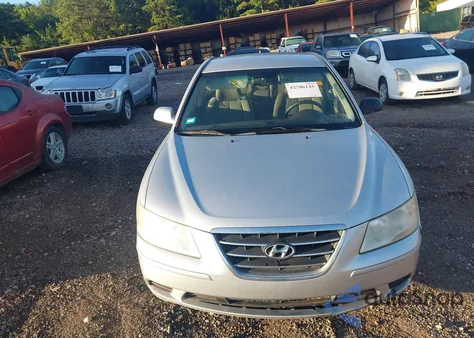 2009 Hyundai Sonata Gls from USA, damaged, VIN 5NPET46C39H496563